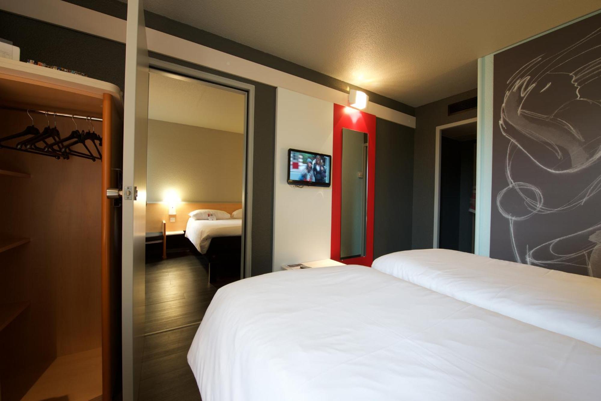 Ibis Pau Lescar Hotell Rum bild