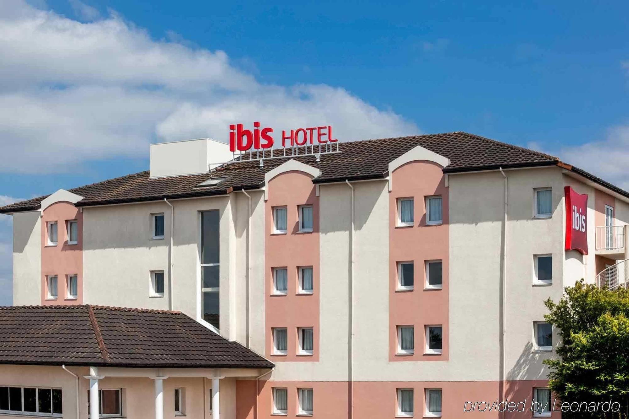 Ibis Pau Lescar Hotell Exteriör bild