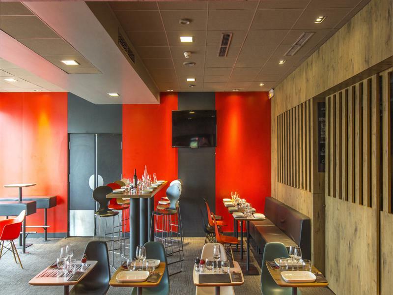 Ibis Pau Lescar Hotell Exteriör bild