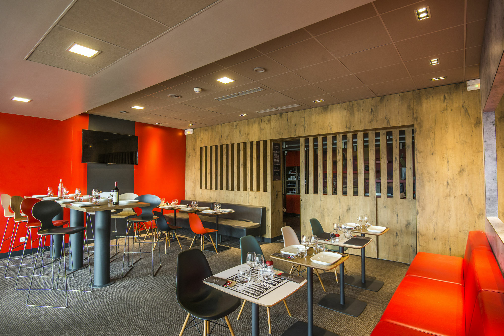 Ibis Pau Lescar Hotell Exteriör bild